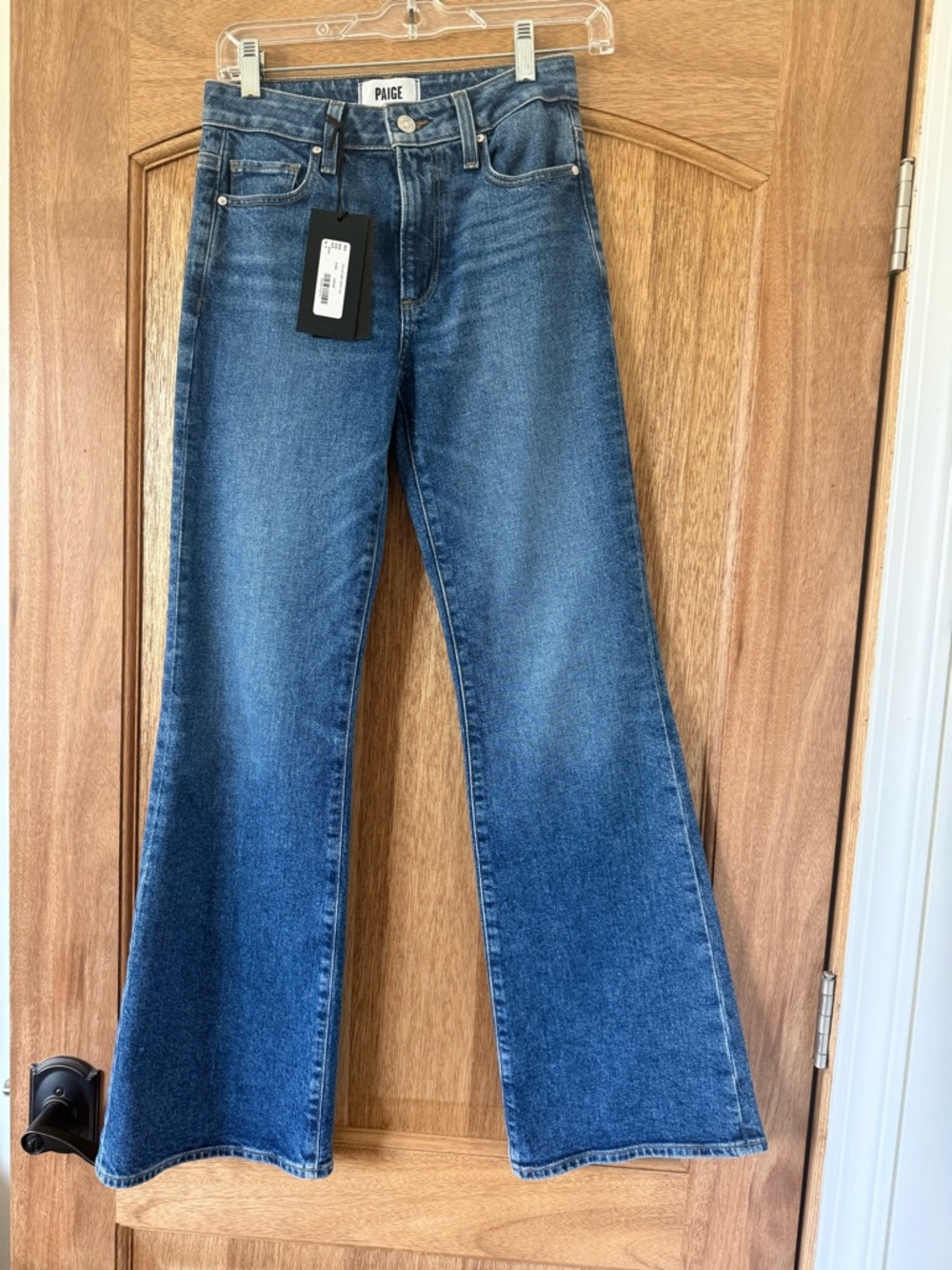 NWT PAIGE Sofia 31" Flare Jean, Carver Wash Size 23